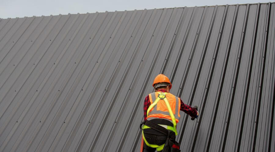 Professional gutter cleaning in Helena, AL